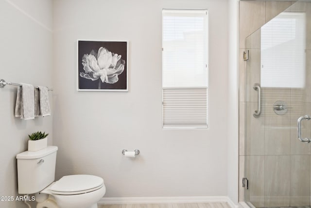 17850 N 68th St Unit 2138, Phoenix, AZ 85054 - bathroom with toilet and a shower stall