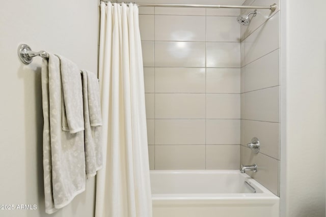 17850 N 68th St Unit 2138, Phoenix, AZ 85054 - full bathroom with shower / tub combo