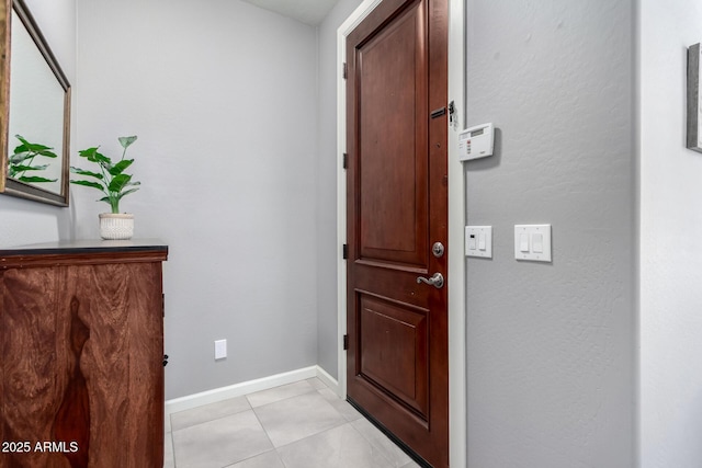 4043 E Carla Vista Dr, Gilbert, AZ 85295 - foyer with light tile patterned floors and baseboards
