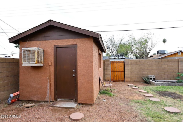 2619 W Lamar Rd, Phoenix, AZ 85017 - view of outbuilding with an outbuilding and fence