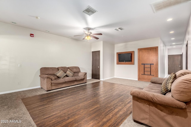 living room featuring ceiling fan