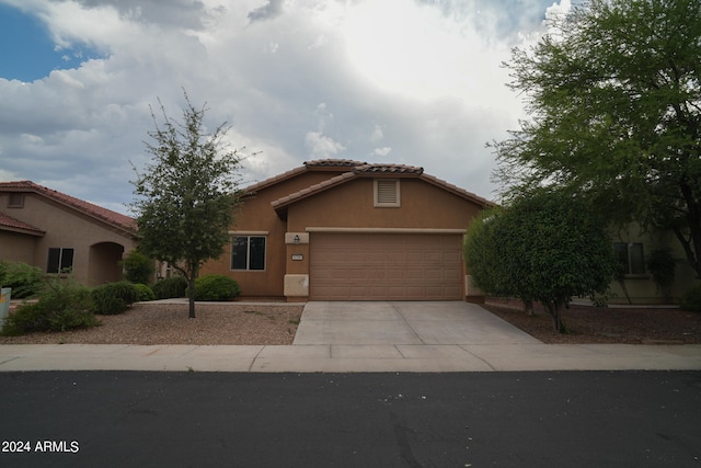 view of front of home featuring a garage