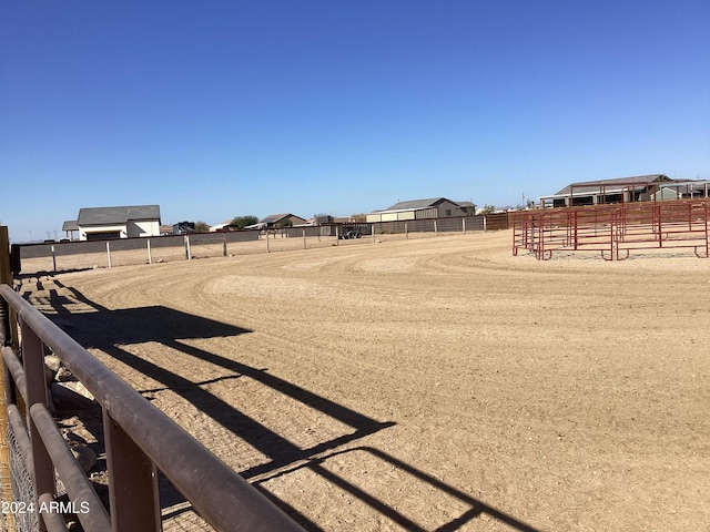 view of yard featuring a rural view