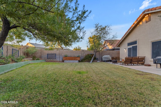 view of yard with a patio