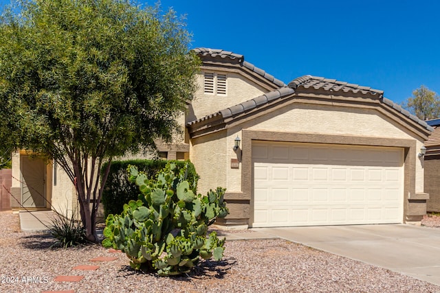 view of front of house featuring a garage