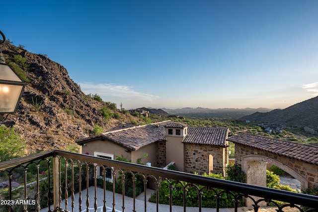 exterior space with a mountain view