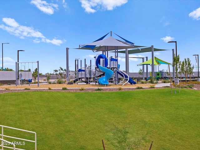 5537 S 246th Ave, Buckeye, AZ 85326 - communal playground with a yard