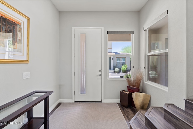 1555 E Ocotillo Rd Unit 16, Phoenix, AZ 85014 - entrance foyer featuring baseboards