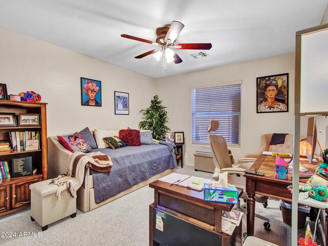 bedroom featuring carpet floors and ceiling fan