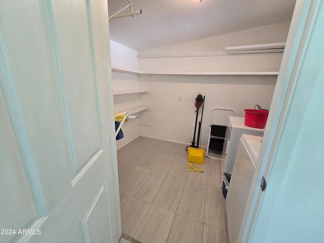 laundry room featuring independent washer and dryer