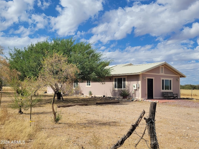 view of front of house