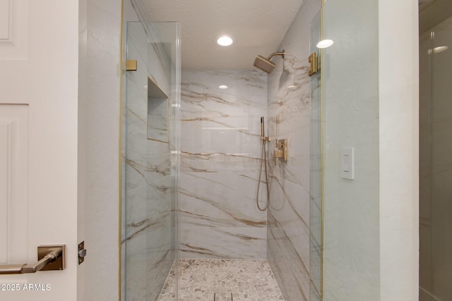2737 E Arizona Biltmore Cir Unit 8, Phoenix, AZ 85016 - bathroom featuring a marble finish shower and recessed lighting