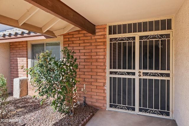 view of entrance to property