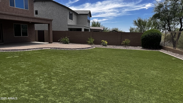 1854 W Fetlock Trl, Phoenix, AZ 85085 - view of yard with a patio