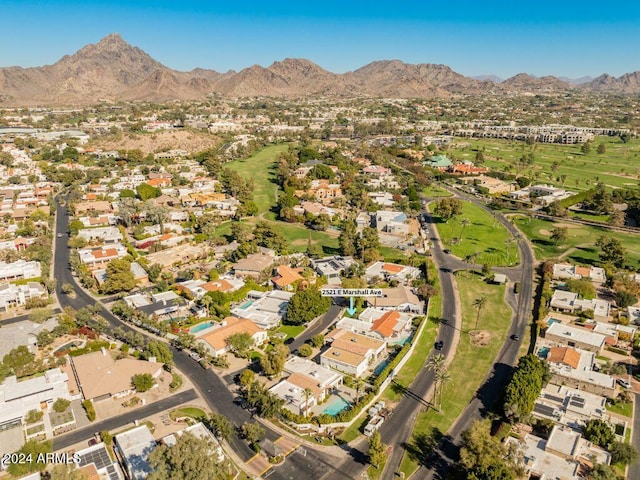 bird's eye view featuring a mountain view