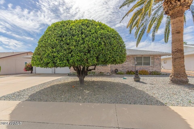 view of front of property