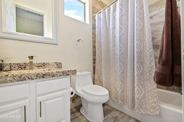 28019 N 115th Pl, Scottsdale, AZ 85262 - bathroom featuring toilet, vanity, wood finished floors, and shower / tub combo with curtain