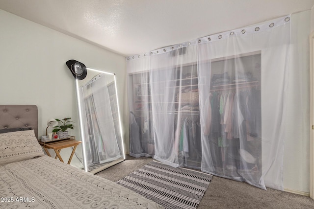 bedroom featuring carpet floors