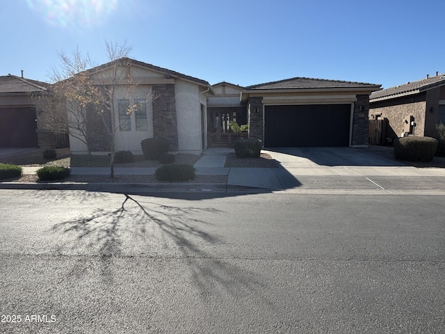 view of front facade featuring a garage