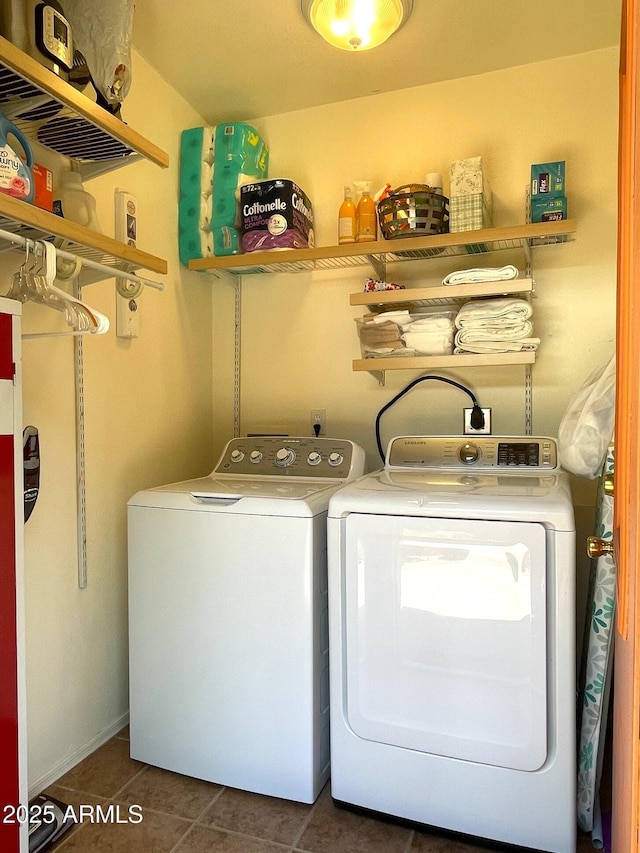 1608 W W Blvd, Bisbee, AZ 85603 - laundry room with washer and dryer and tile patterned flooring