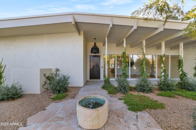 37 Spur Cir, Scottsdale, AZ 85251 - entrance to property featuring stucco siding
