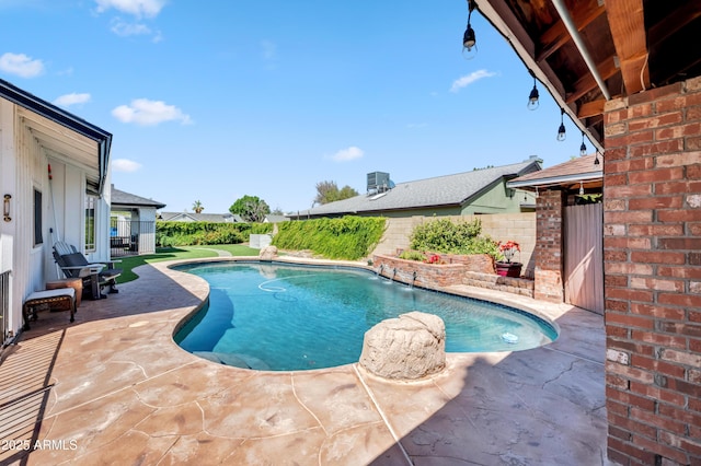 13207 N 55th Ave, Glendale, AZ 85304 - view of pool with a patio area