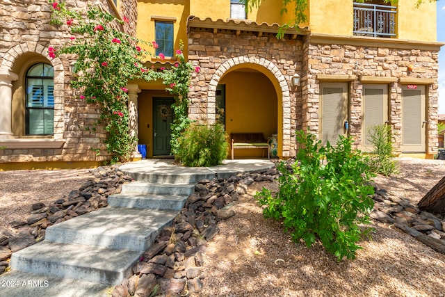 view of entrance to property