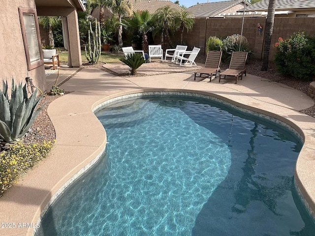 30178 N Coral Bean Dr, San Tan Valley, AZ 85143 - view of swimming pool featuring a patio
