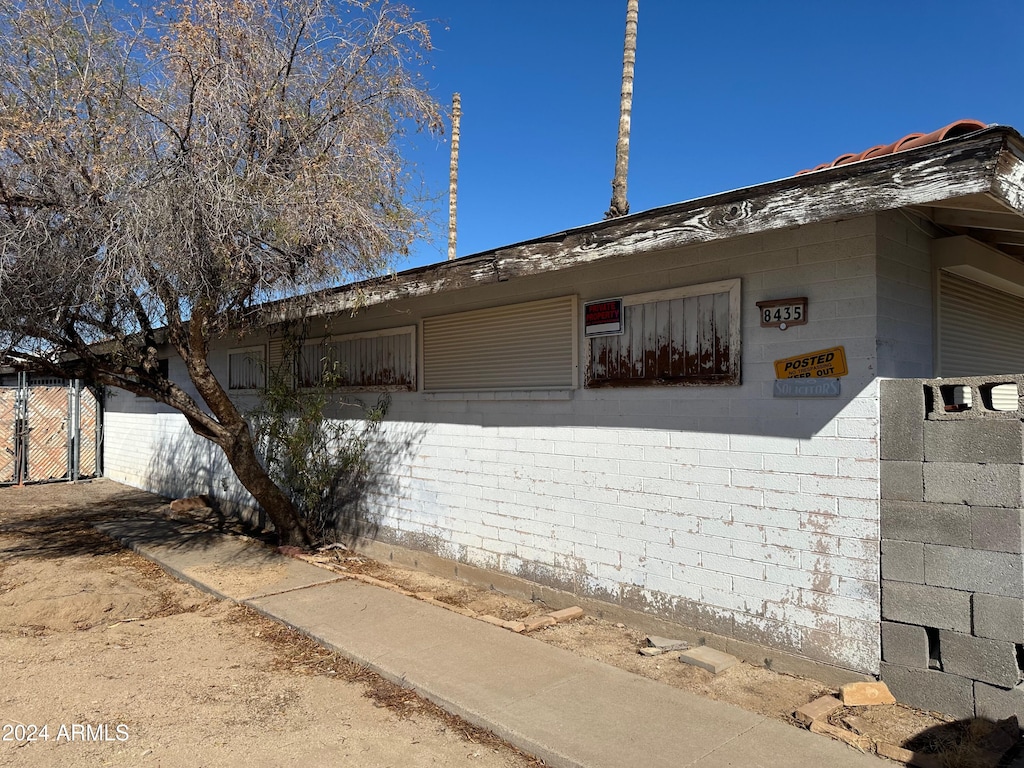 view of side of home