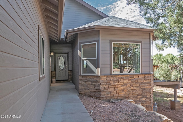 view of entrance to property