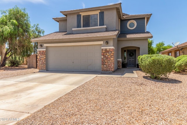 view of front property featuring a garage