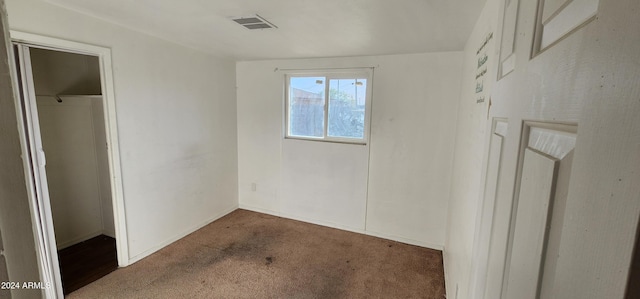 unfurnished bedroom featuring carpet floors