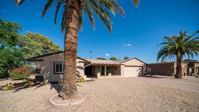 view of front facade with a garage