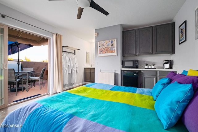 bedroom with light wood-type flooring and ceiling fan