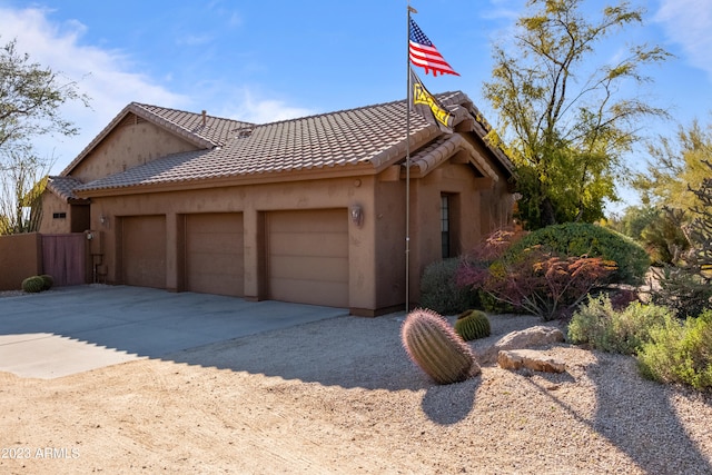 view of front of house with a garage