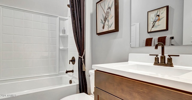 bathroom with vanity, toilet, and shower / tub combo with curtain