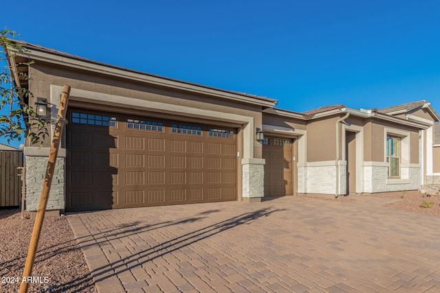 view of front of home featuring a garage