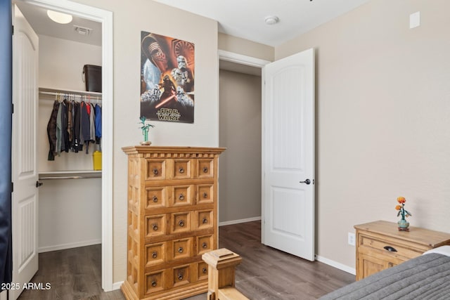 11048 E Quintana Ave, Mesa, AZ 85212 - bedroom featuring wood finished floors and a closet