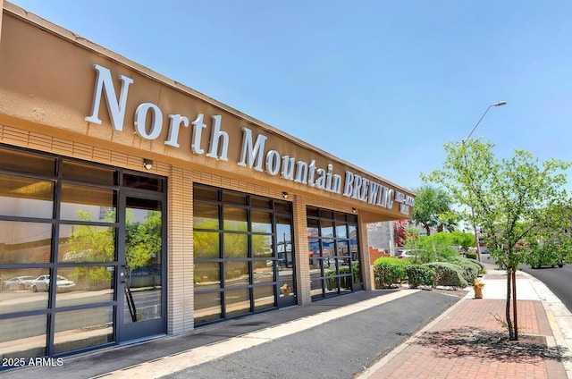721 W Cinnabar Ave, Phoenix, AZ 85021 - view of building exterior