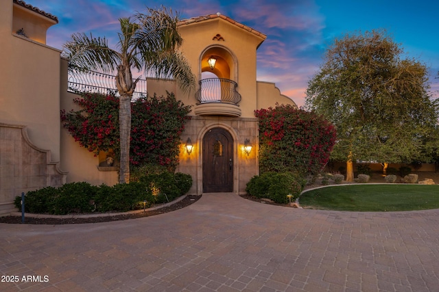 10894 E Turquoise Ave, Scottsdale, AZ 85259 - mediterranean / spanish house with stucco siding and a tile roof