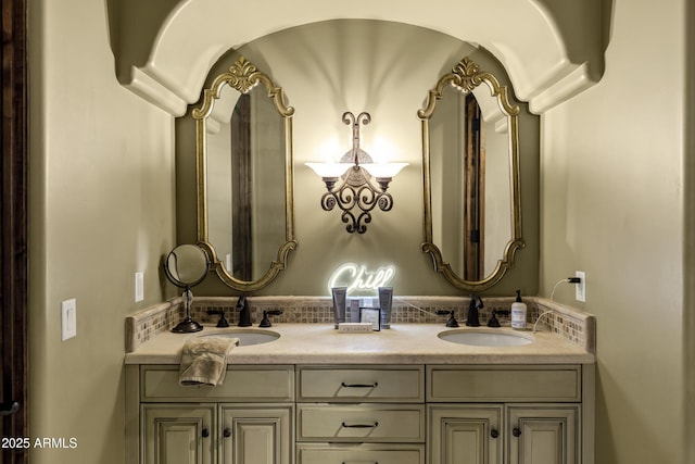 10894 E Turquoise Ave, Scottsdale, AZ 85259 - full bath featuring double vanity and a sink
