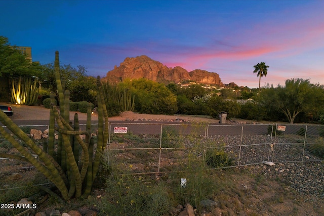 6040 N 41st St Unit 69, Paradise Valley, AZ 85253