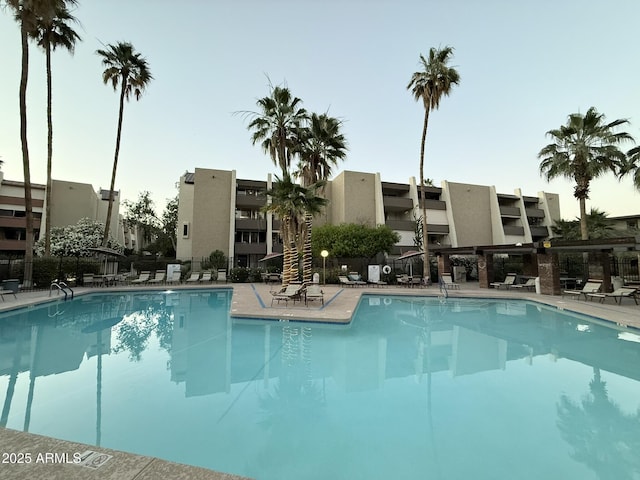 7625 E Camelback Rd Unit B241, Scottsdale, AZ 85251 - view of community pool