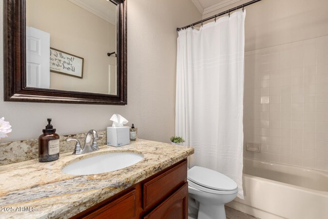 3581 W Ironwood Dr, Chandler, AZ 85226 - bathroom with ornamental molding, toilet, vanity, and shower / bathtub combination with curtain
