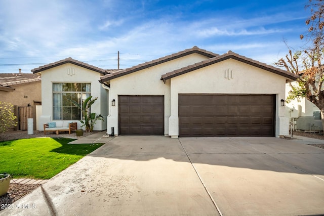 single story home with a front lawn