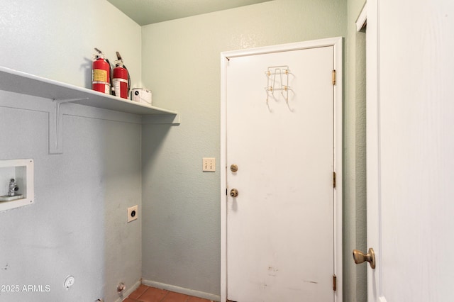clothes washing area featuring gas dryer hookup, hookup for an electric dryer, laundry area, and hookup for a washing machine