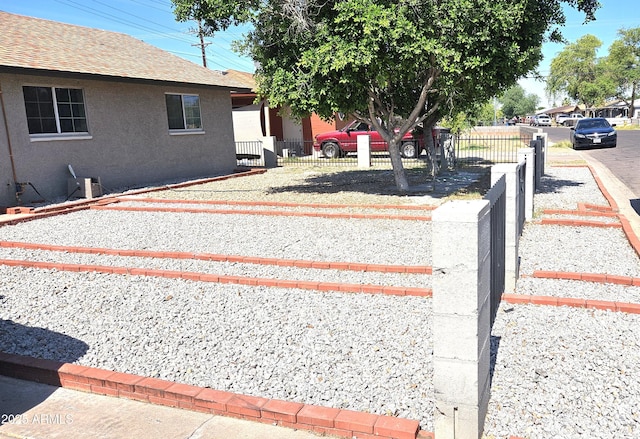 4427 W Crittenden Ln, Phoenix, AZ 85031 - view of yard