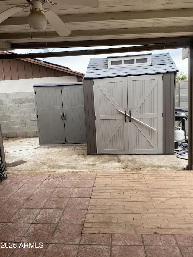 3229 W Cholla St, Phoenix, AZ 85029 - view of shed