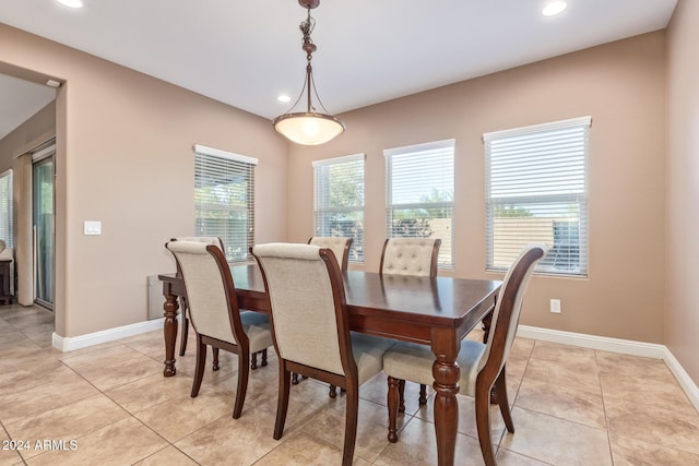 dining room featuring light tile patterned floors