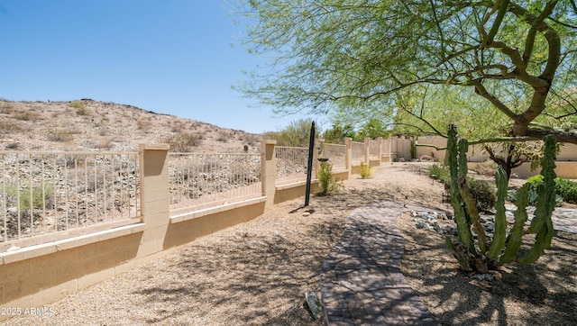 116 E Mountain Sky Ave, Phoenix, AZ 85048 - view of yard featuring a mountain view